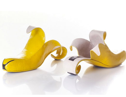 туфли в форме банана Коби Леви