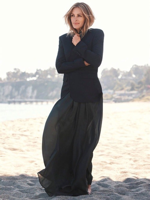 Джулия Робертс фото в черном платье